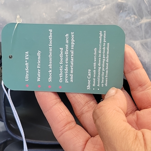 Brand new and comfortable open toe sandals - Picture 4 of 6